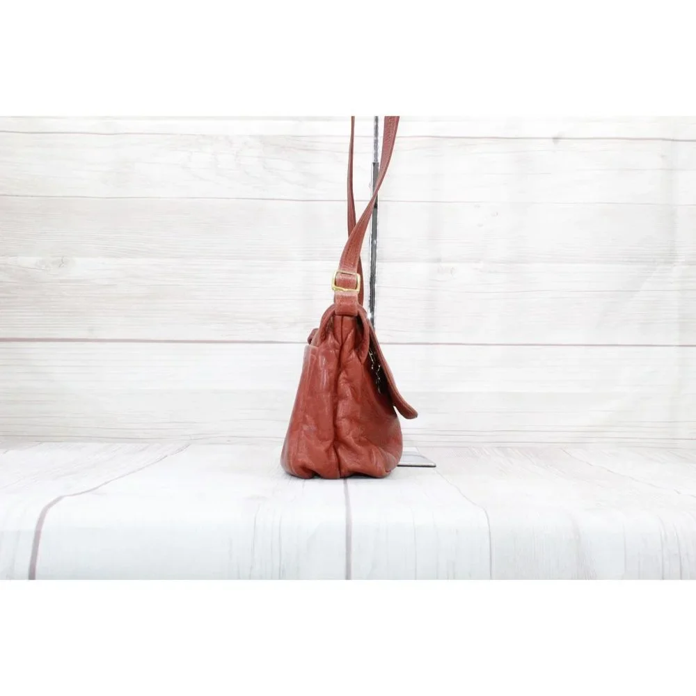 Beggar’s Pouch Brown Distressed Leather Flap Compartment Crossbody Bag - Picture 2 of 9